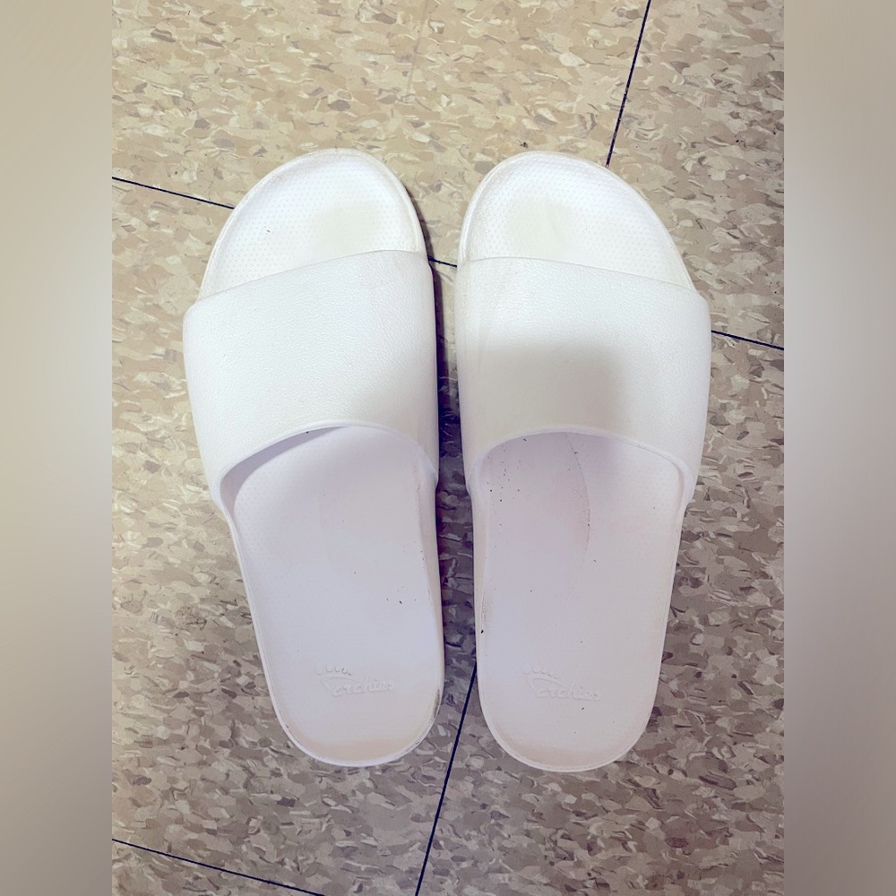 Archies white slides